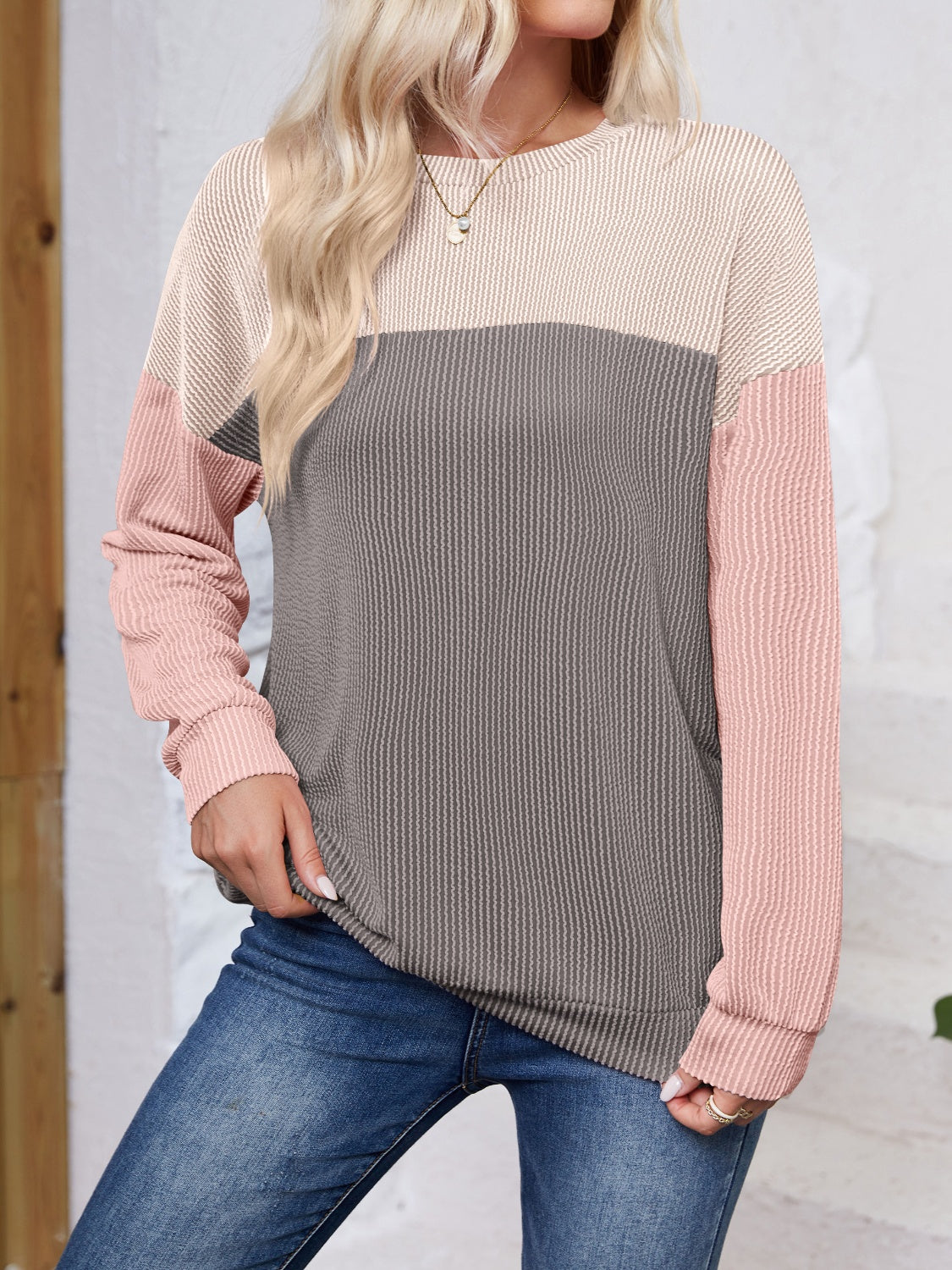 Color Block Round Neck Long Sleeve Sweatshirt