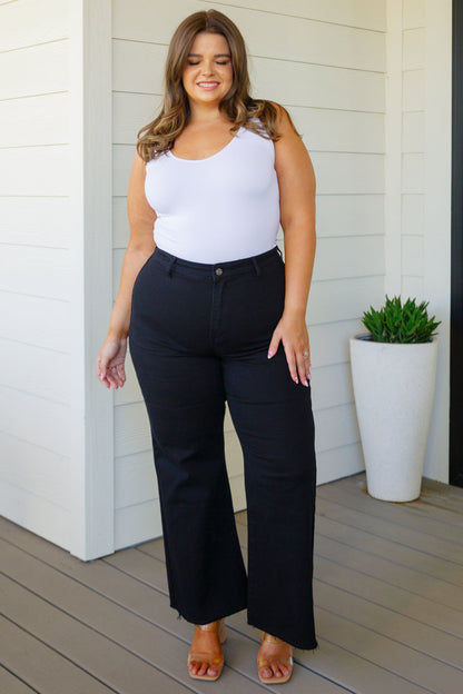 ANNIE WEAR High Rise Wide Leg Crop Jeans in Black