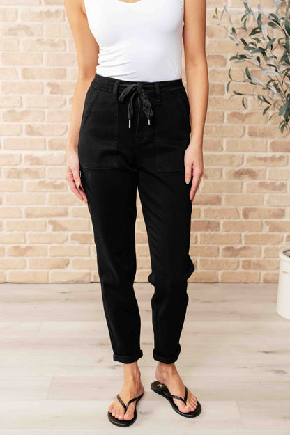 JUDY BLUE - Carmen Double Cuff Joggers in Black