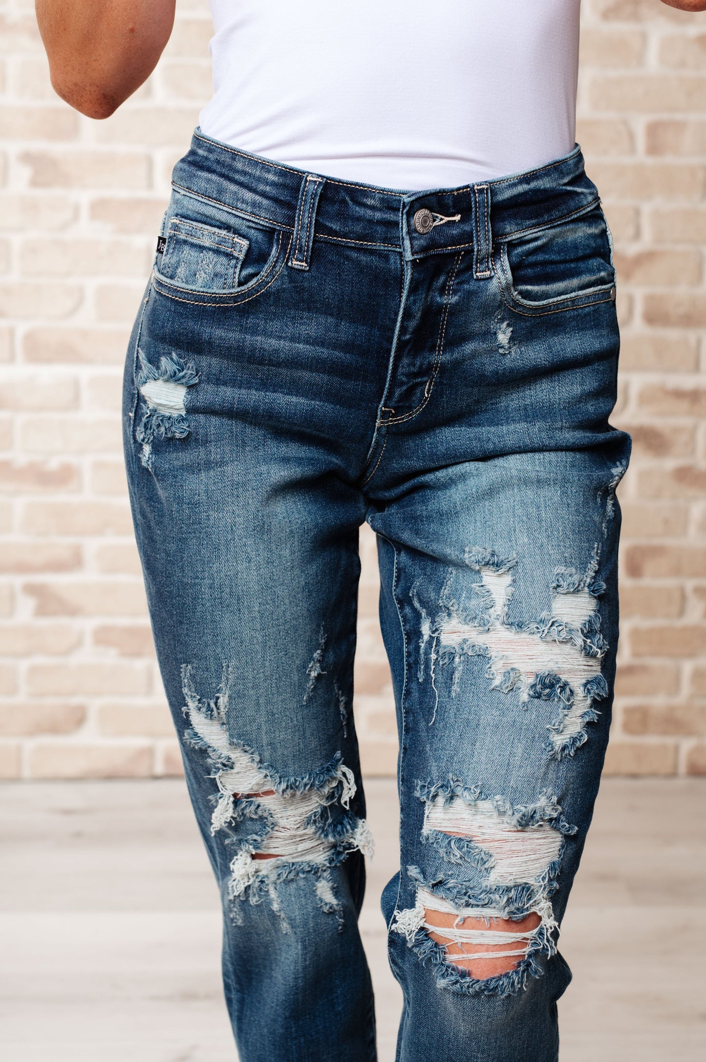 JUDY BLUE Mid Rise Cuffed Destroyed Boyfriend Jeans