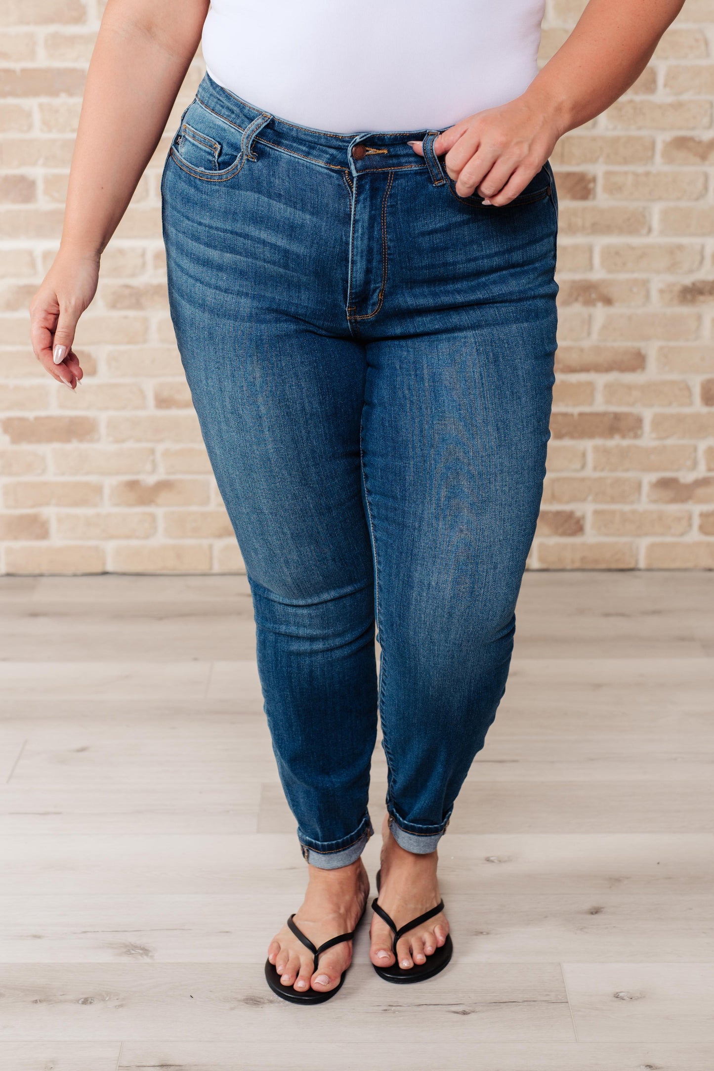 JUDY BLUE High Rise Skinny Jeans