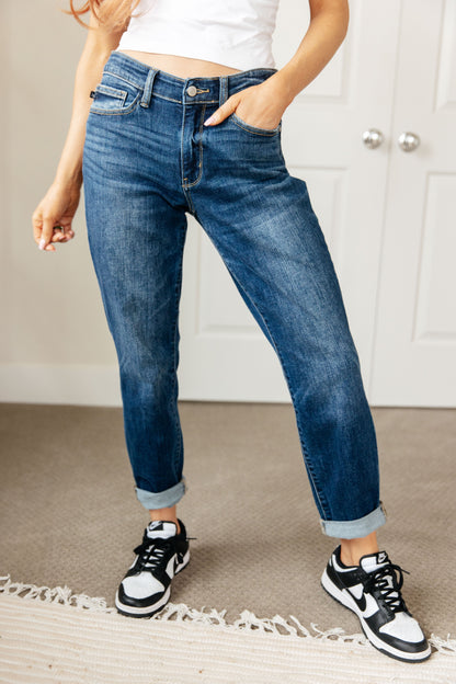 JUDY BLUE Midrise Cuffed Boyfriend Jeans