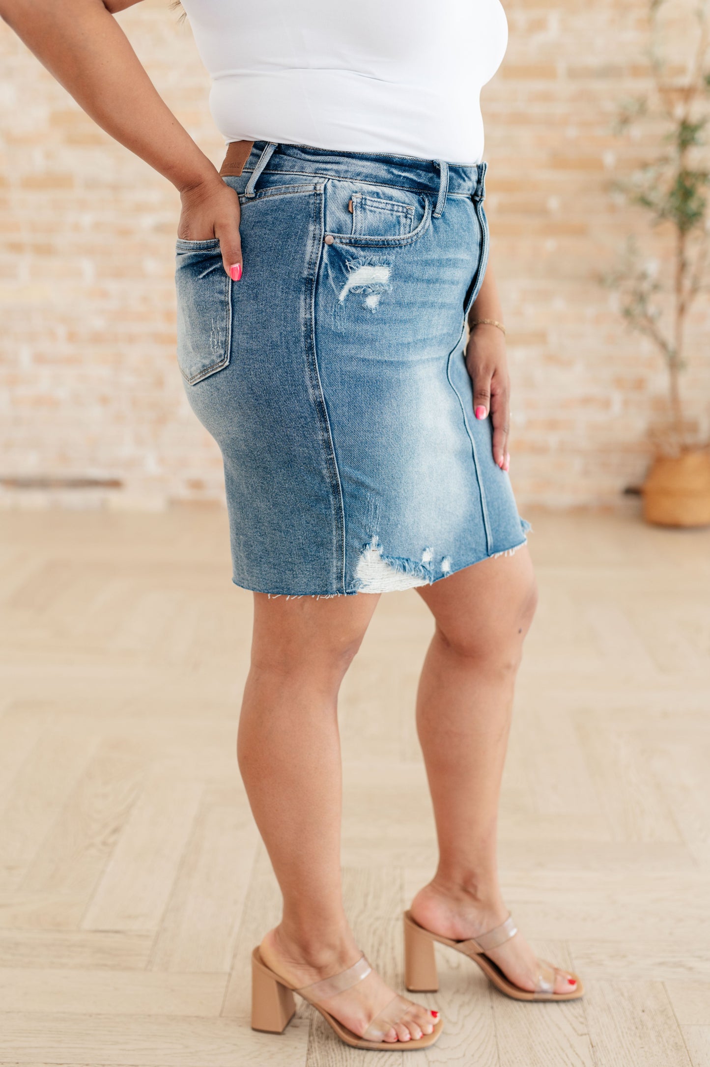 JUDY BLUE Rigid Magic Denim Skirt