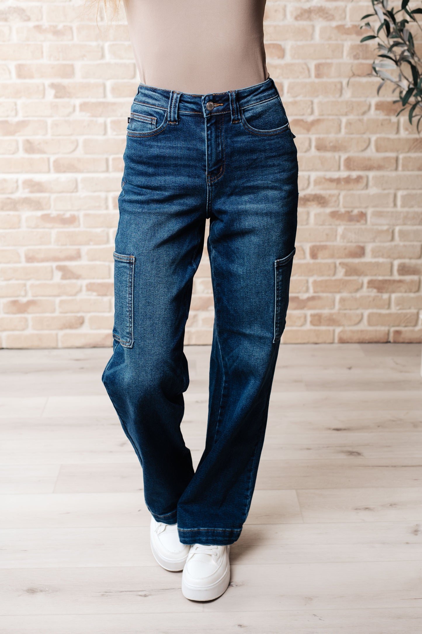 JUDY BLUE High Rise Cargo Straight Jeans