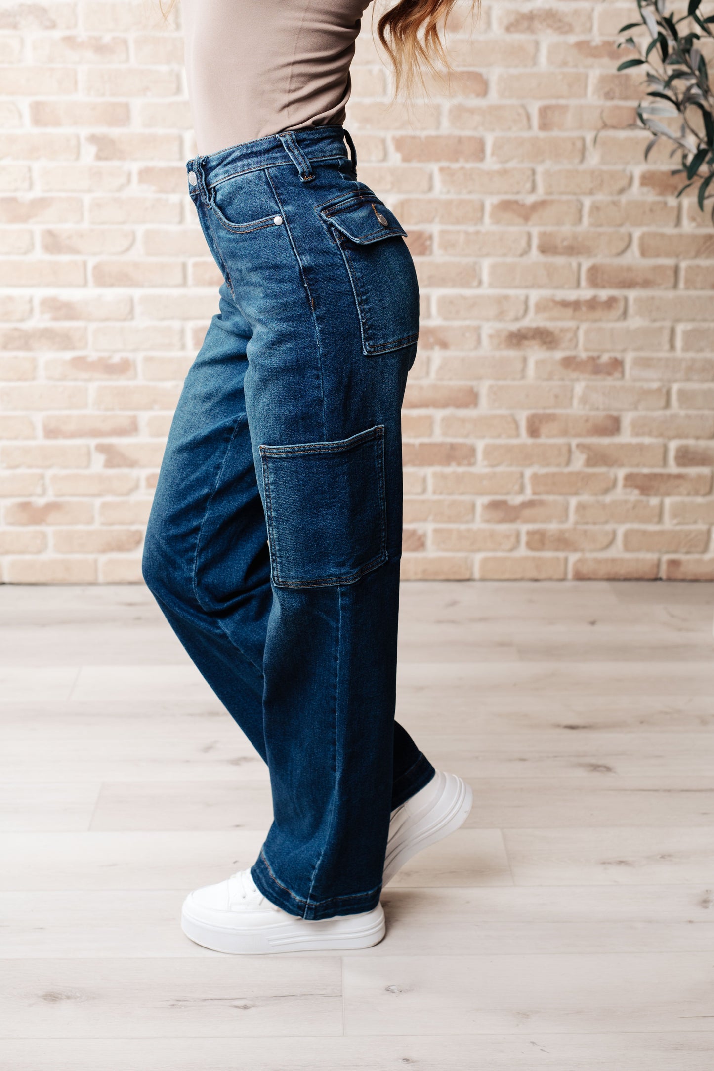 JUDY BLUE High Rise Cargo Straight Jeans