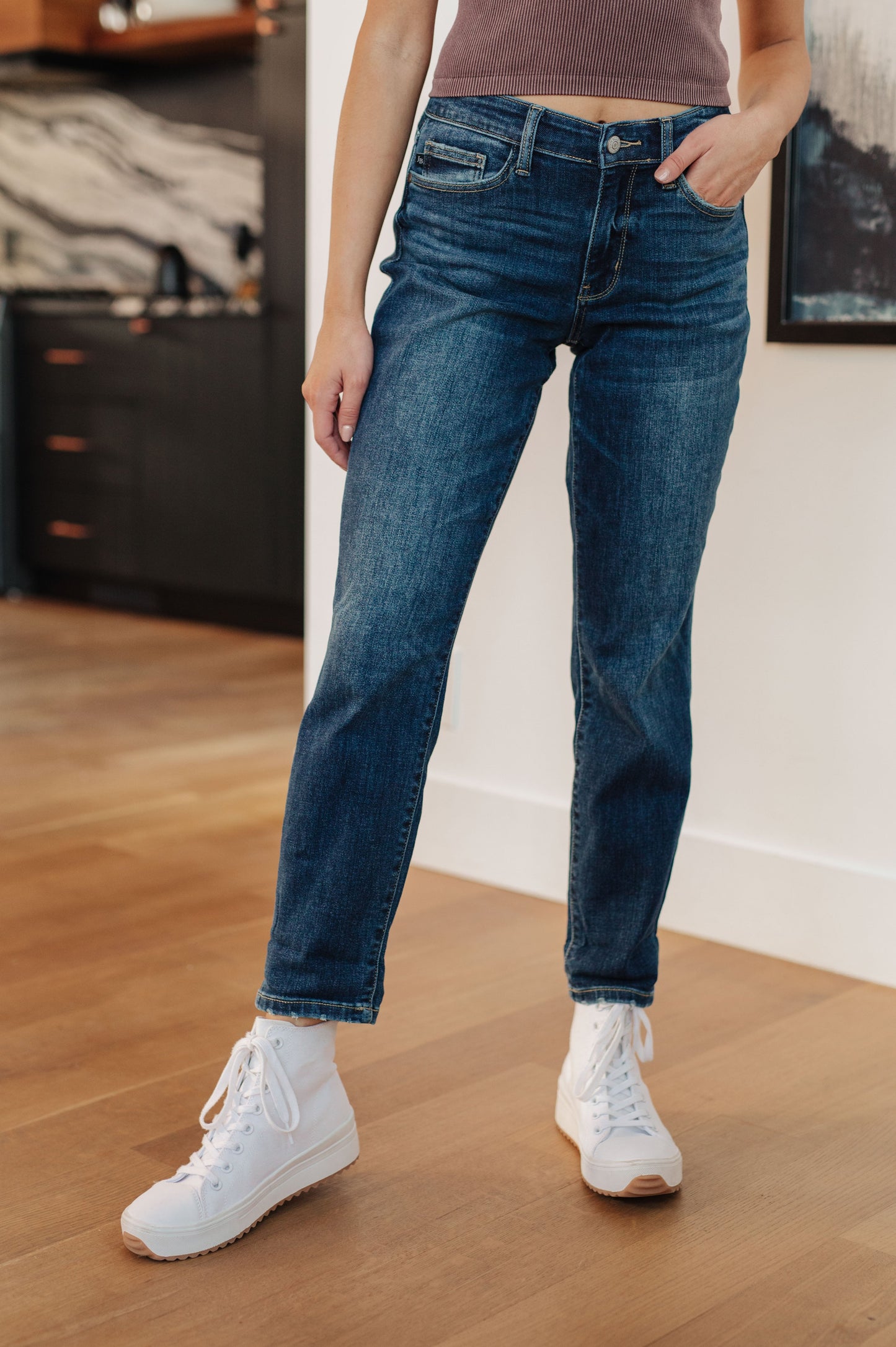 JUDY BLUE Midrise Cuffed Boyfriend Jeans