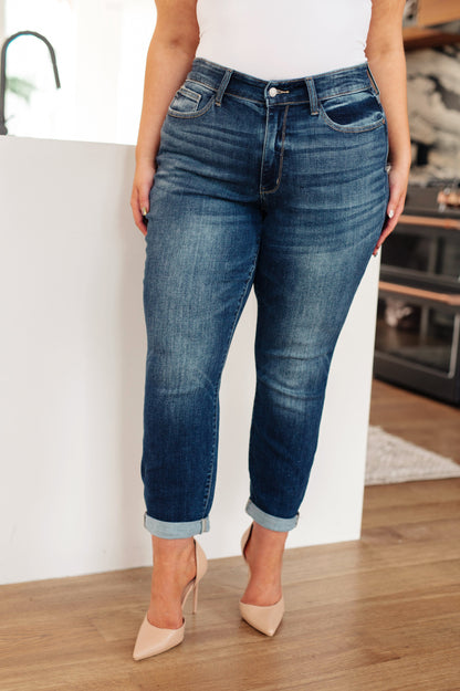 JUDY BLUE Midrise Cuffed Boyfriend Jeans