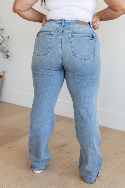 JUDY BLUE V Front Waistband Straight Jeans