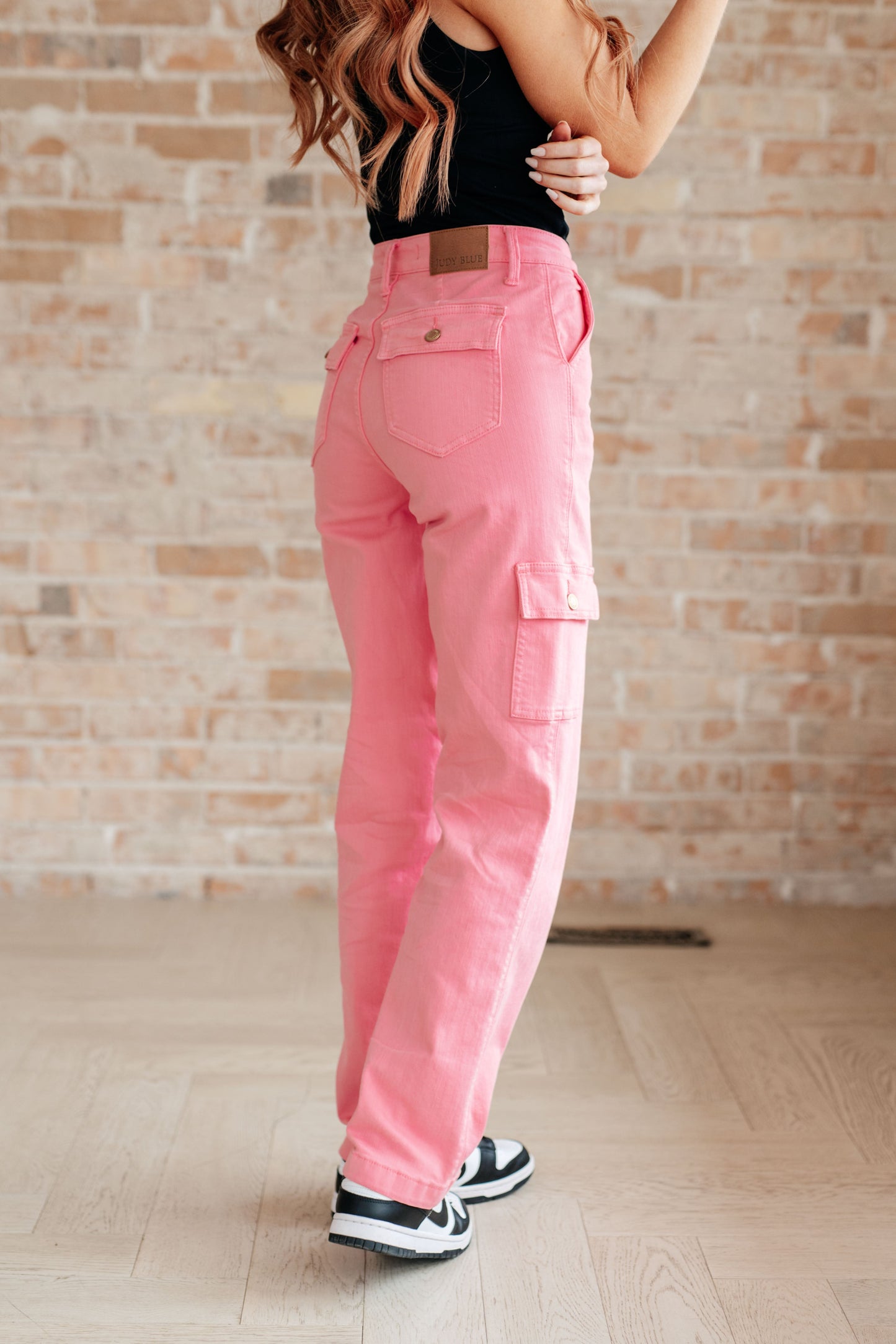 JUDY BLUE  Cargo Straight Jeans in Pink