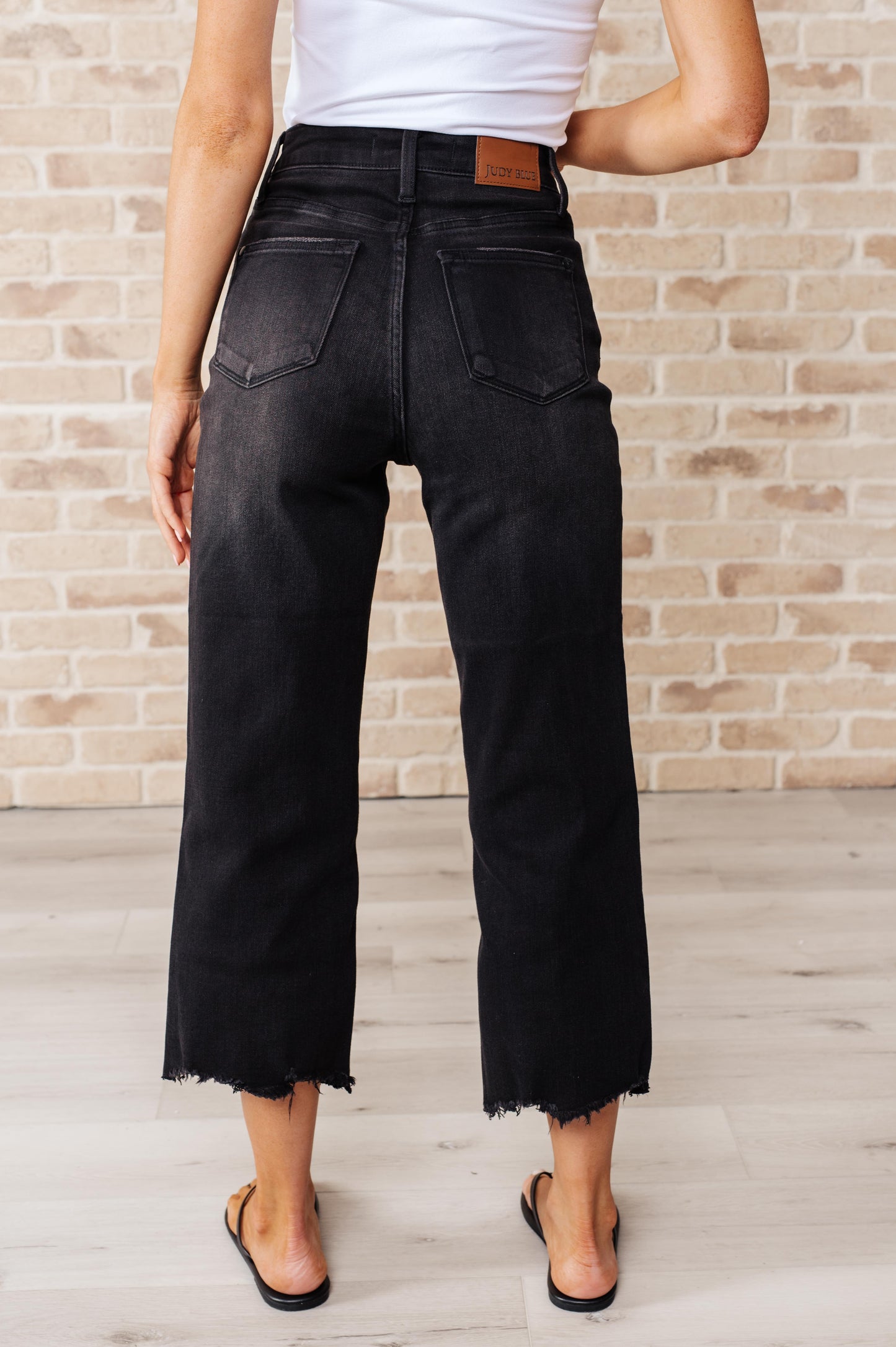 JUDY BLUE High Rise Button Fly Wide Leg Crop Jeans